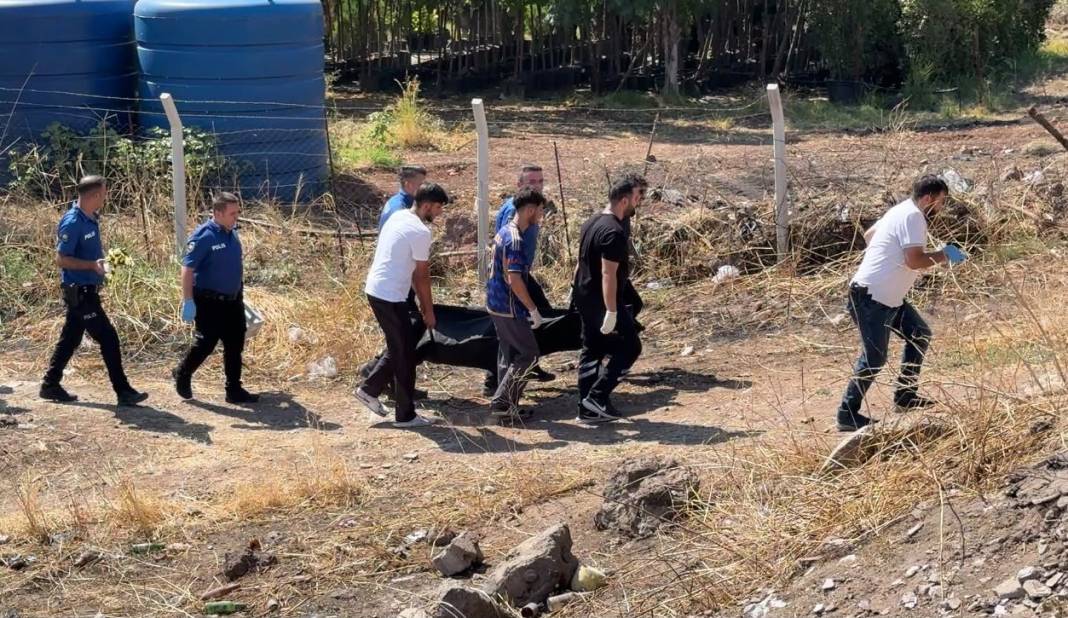 Boş arazide silahla vurulmuş erkek cesedi bulundu 3
